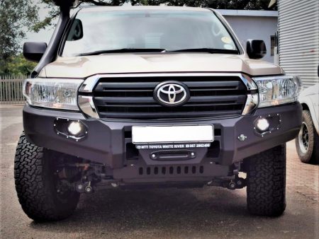 Front Replacement Bumper K9 (Facelift) (No Nudge) for Toyota LC200 VX 2016+